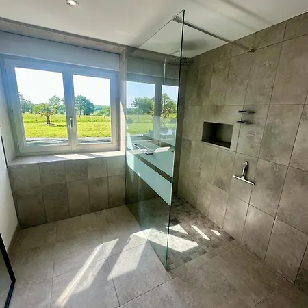 Prázdninový dům Des Hirondelles O *