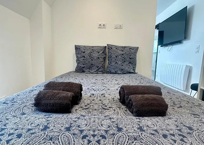 Holiday home Des Hirondelles O Montjoie-Saint-Martin