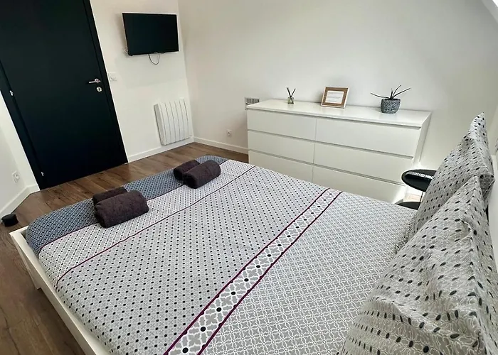 Des Hirondelles O * Montjoie-Saint-Martin