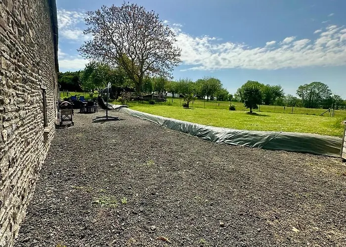 Vakantiehuis Des Hirondelles O *